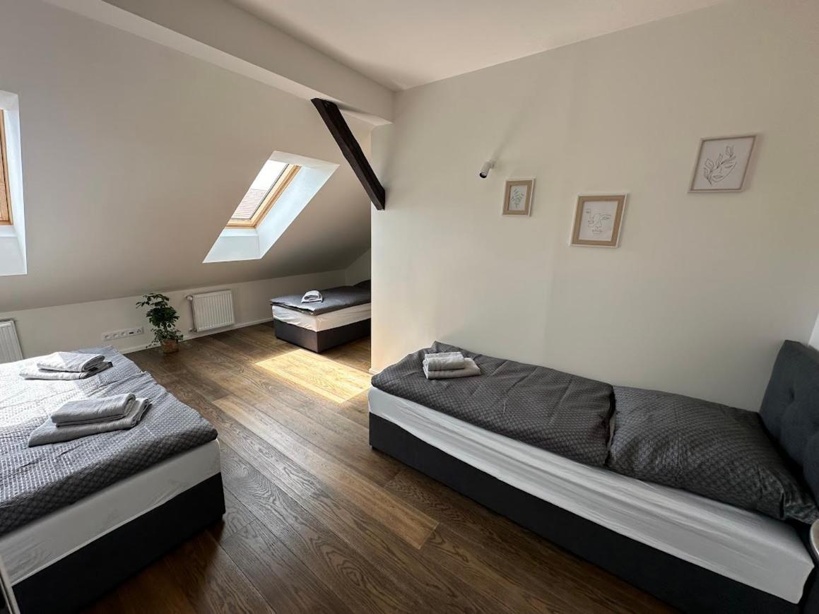 Loft Apartments Prag Exterior foto