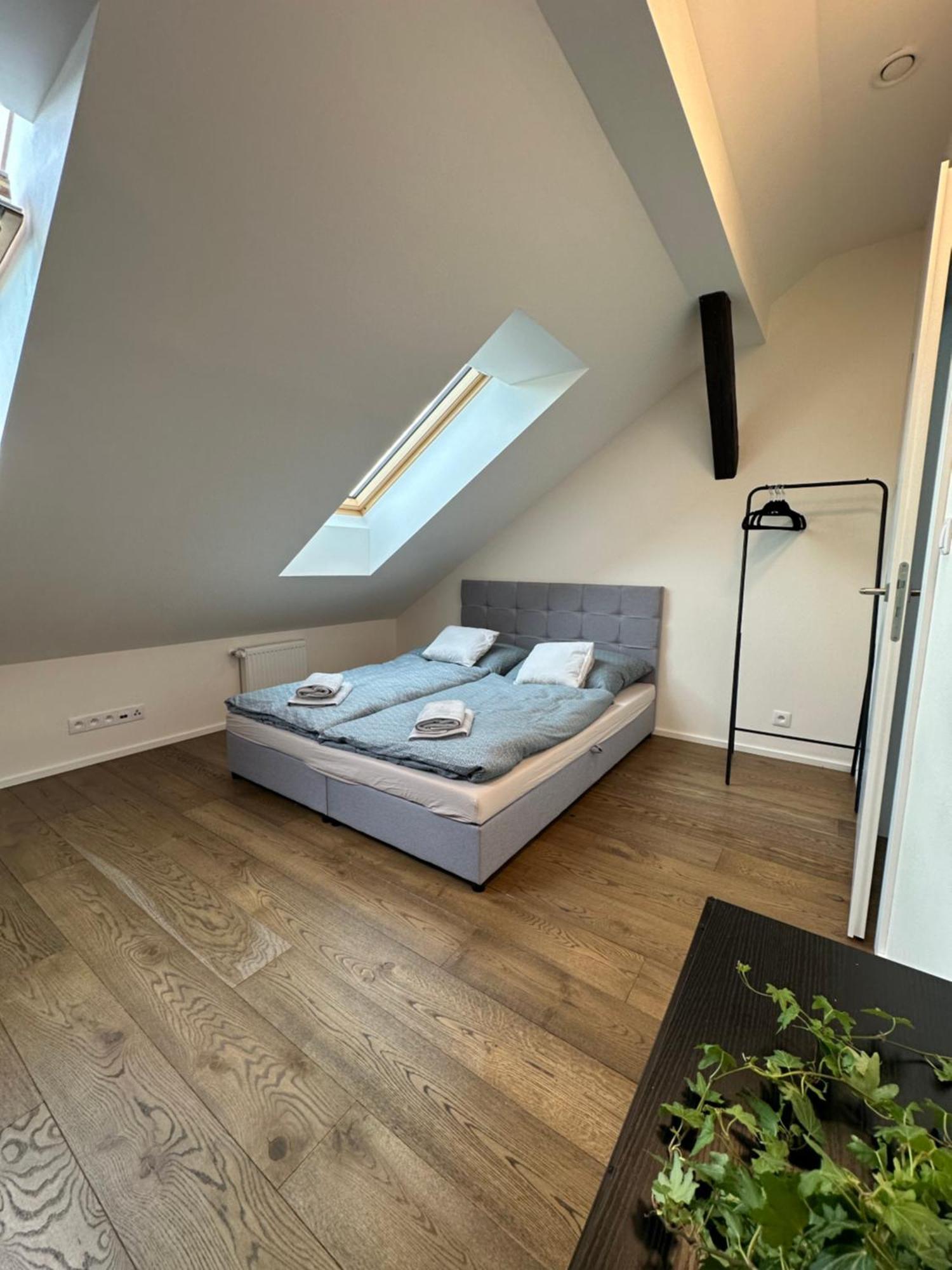 Loft Apartments Prag Exterior foto